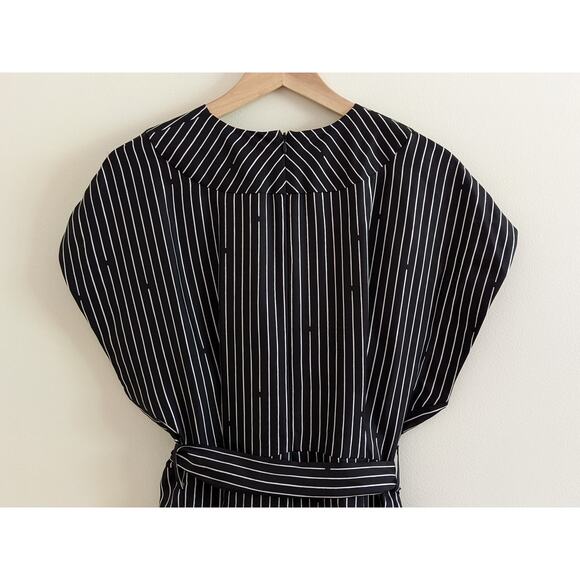 NWT Diane Von Furstenberg Sz 2 Short Sleeve V-Neck Silk Jumpsuit Larson Black - Picture 7 of 10